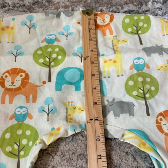 Boppy Pillow Cover Safari Animals - Lions Giraffe Elephant Hippo - Picture 4 of 9